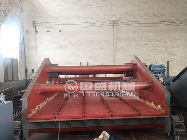 自清洗式振動(dòng)篩 自清洗式振動(dòng)篩